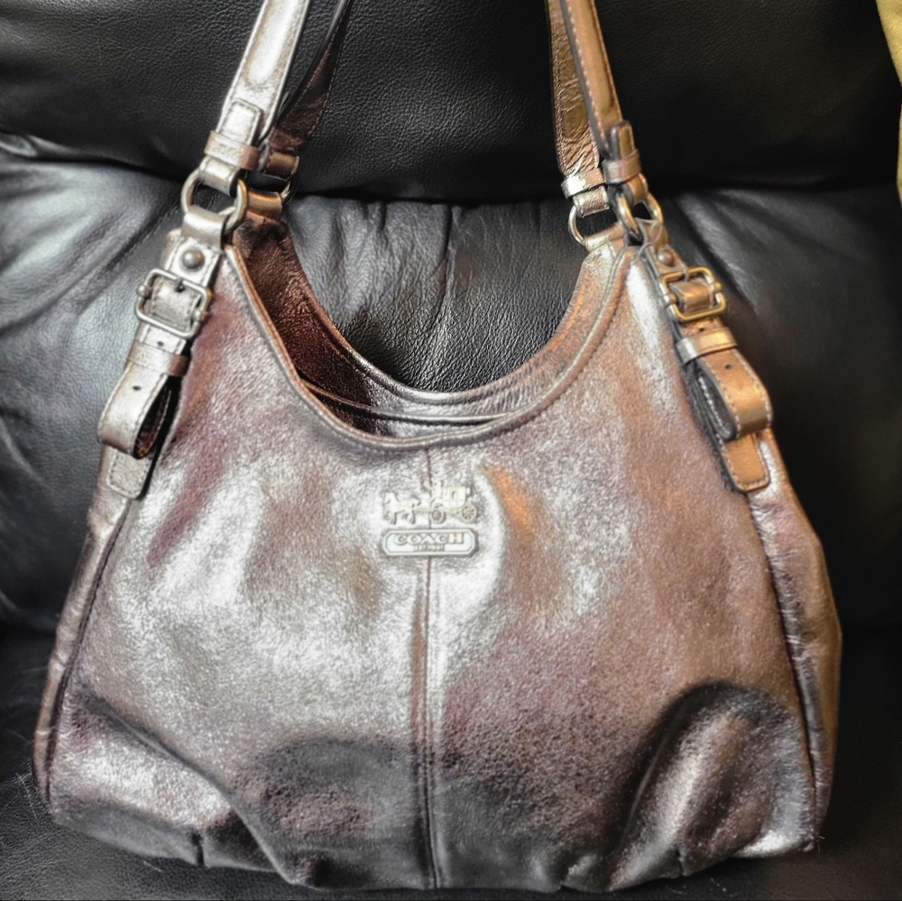NEW Coach Madison Maggie Shimmering Silver Shoulder Bag Vintage NWOT - Picture 7 of 16